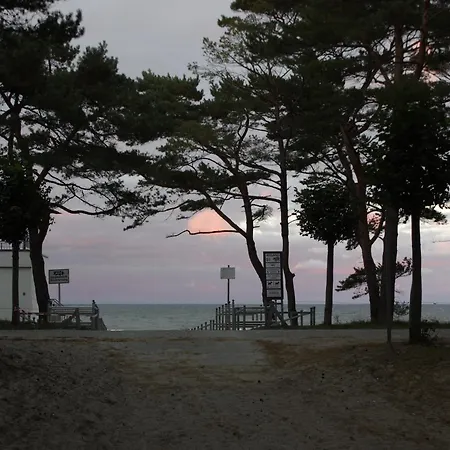 Ruegenherz Dachtraeume Atelierwohnung 1 - 4 Personen *