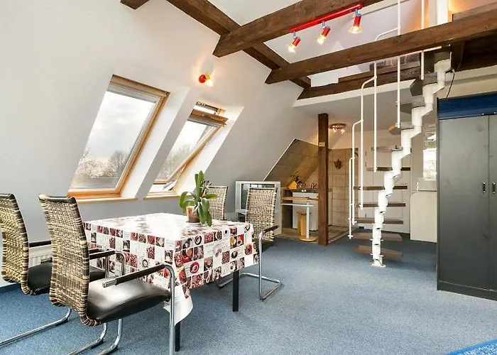 Rügenherz Dachträume Atelierwohnung 1 - 4 Personen * Parchtitz