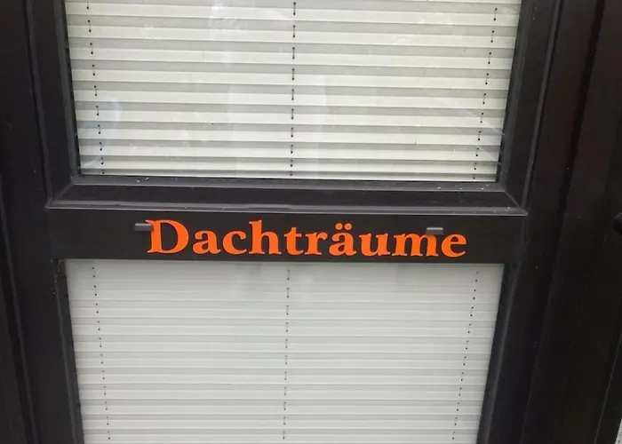 Rügenherz Dachträume Atelierwohnung 1 - 4 Personen Apartment *
