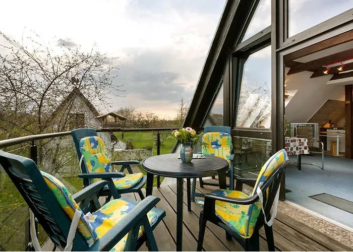 Rügenherz Dachträume Atelierwohnung 1 - 4 Personen Apartment *
